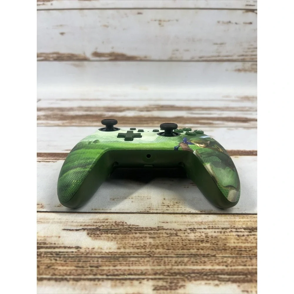 Green Themed Wireless Game Controller - Zelda Artwork